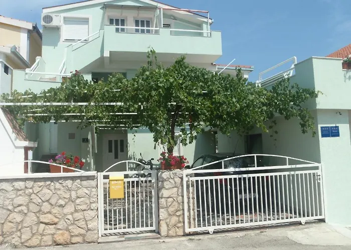 Otok * Trogir