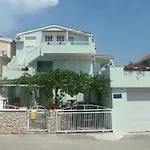 Otok Apartman Trogir