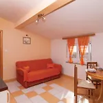 Otok Apartman