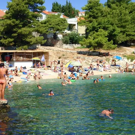 Otok Apartment *