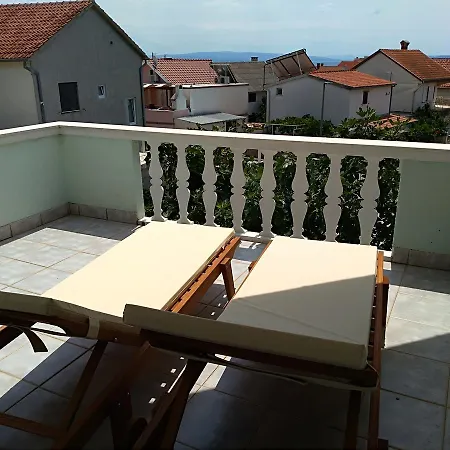 Apartment Otok